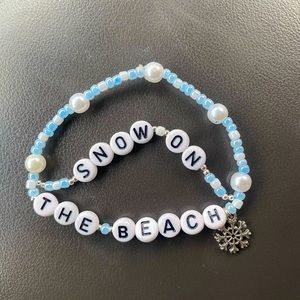 Taylor Swift Friendship Bracelet